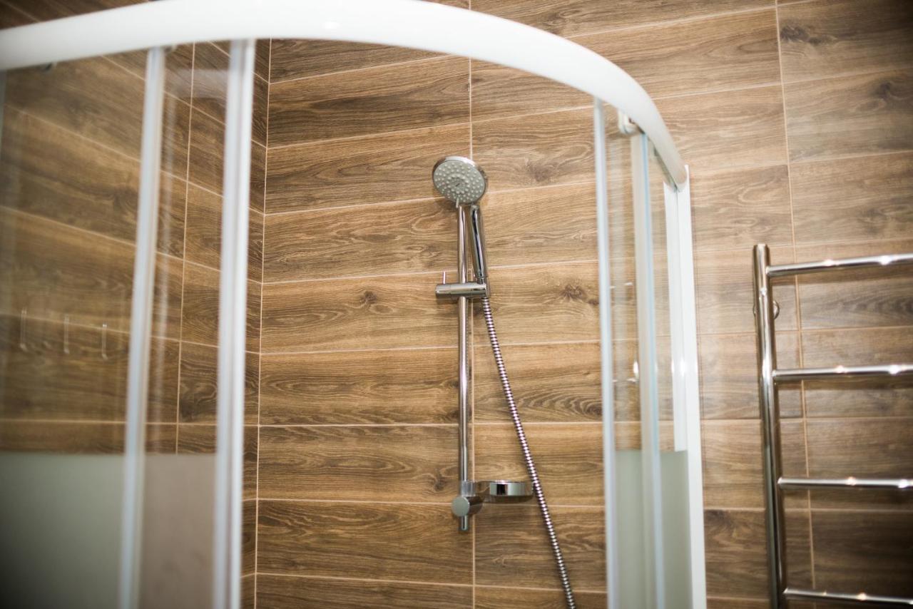 Modern Apartment Lviv Dış mekan fotoğraf