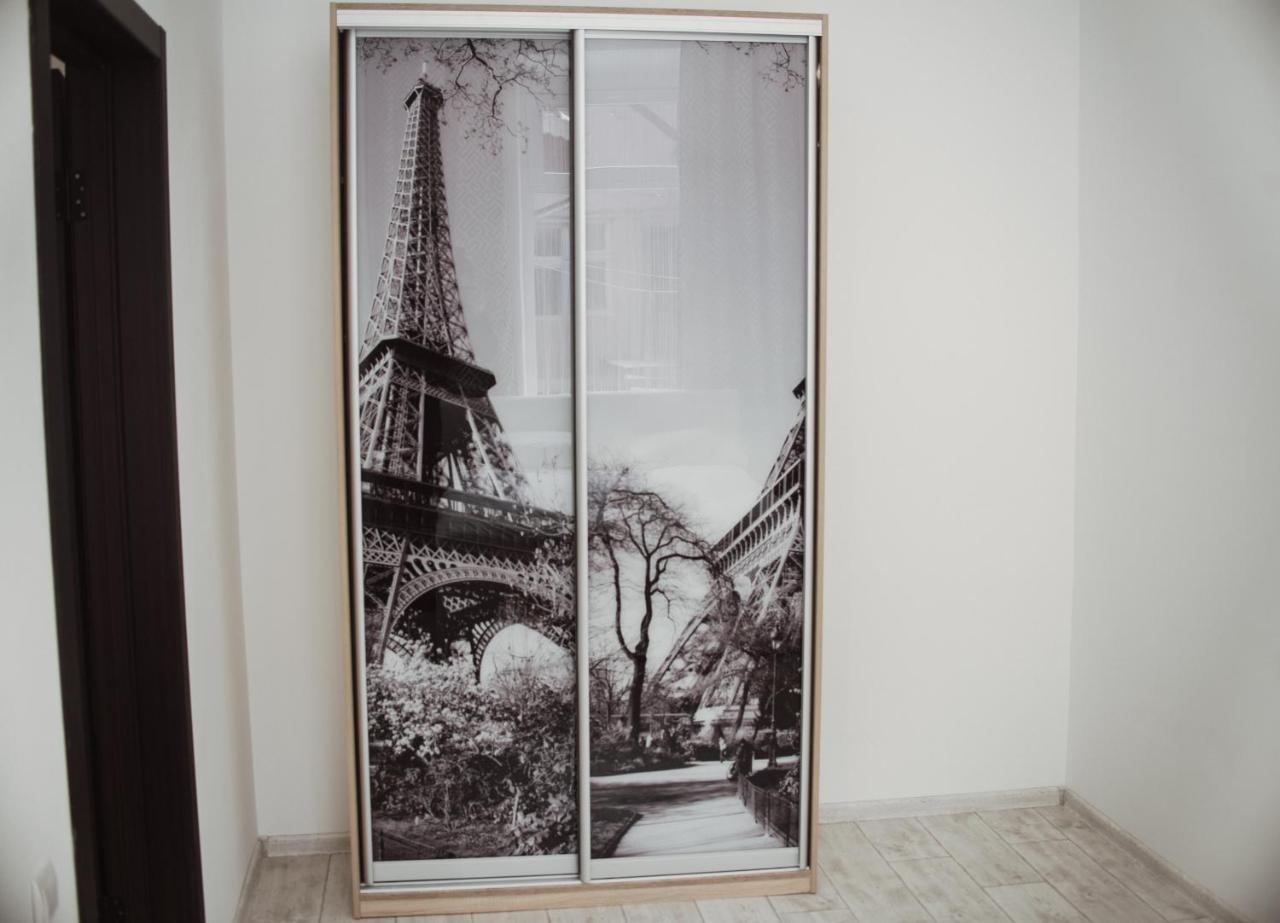 Modern Apartment Lviv Dış mekan fotoğraf