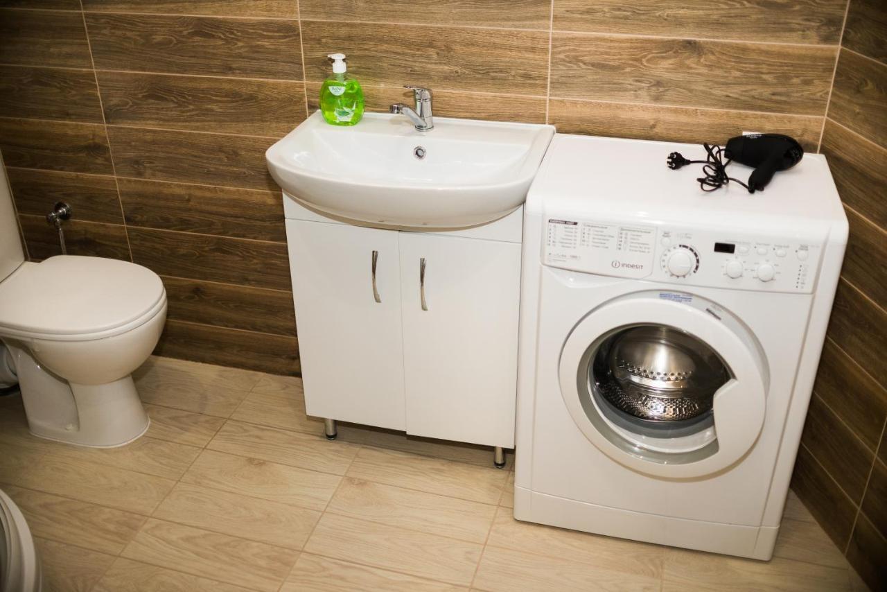 Modern Apartment Lviv Dış mekan fotoğraf