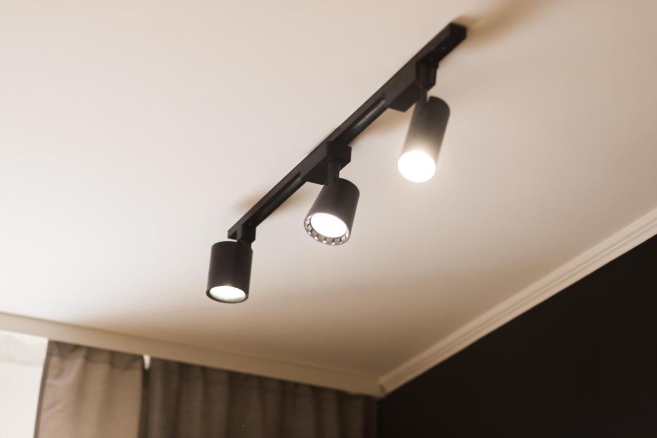 Modern Apartment Lviv Dış mekan fotoğraf